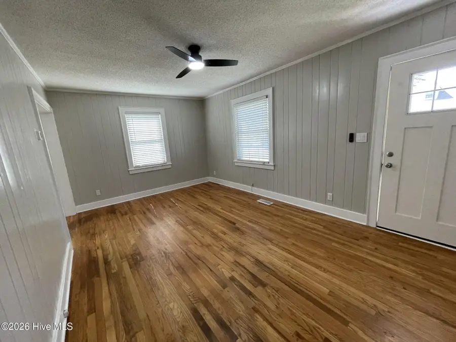 1016 Cedar Street, Elizabeth City, NC 27909 - #2