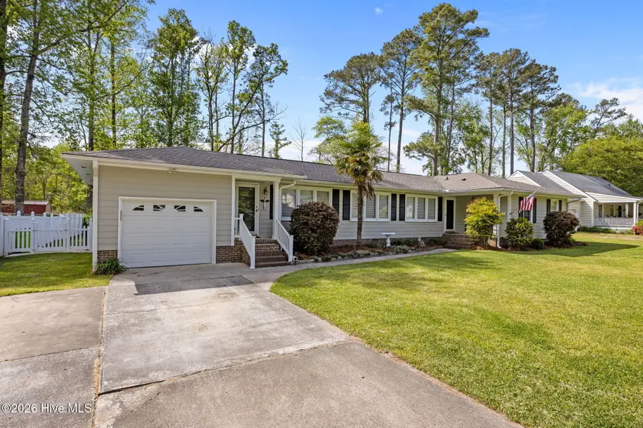 3020 Red Fox Road, Trent Woods, NC 28562 - #2