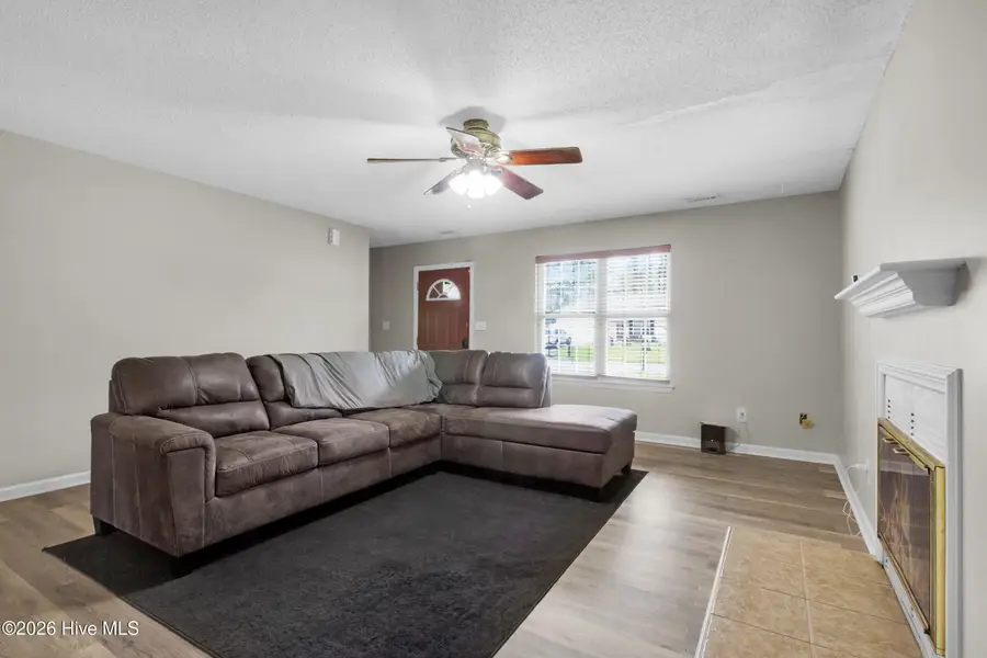 308 Running Road, Jacksonville, NC 28546 - #2