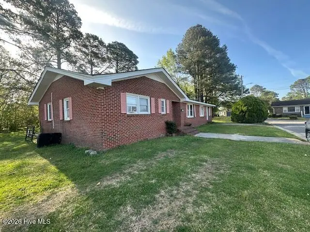 1206 Bias Street, Elizabeth City, NC 27909 - #1