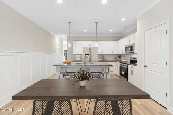 242 Cline Way #Unit 124, 1809 Live Oak, Beaufort, NC 28516