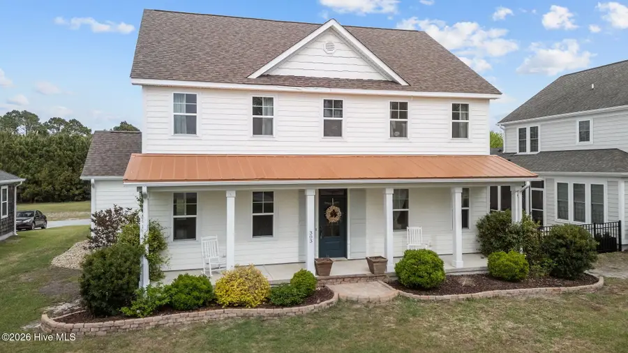 303 Bogue Watch Drive, Newport, NC 28570 - #3