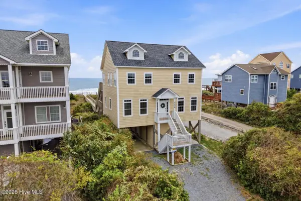 4478 Island Drive, Topsail Beach, NC 28445