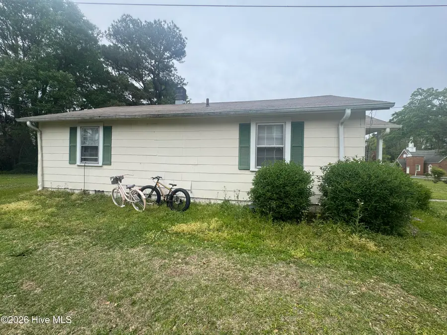 213 N Walker Street, Burgaw, NC 28425 - #3