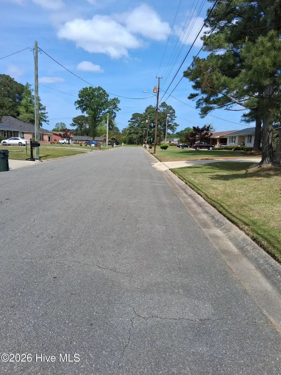 705 Fitzgerald Drive, Kinston, NC 28501 - #3