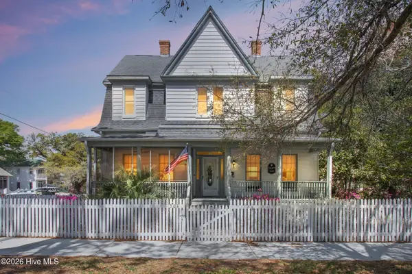 301 E Moore Street, Southport, NC 28461