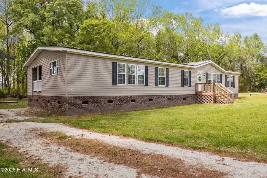 7033 Gum Branch Road, Richlands, NC 28574 - #2