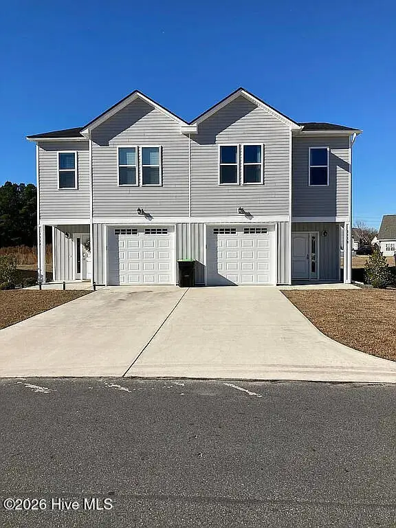 111 Pasture Lane #B, Swansboro, NC 28584
