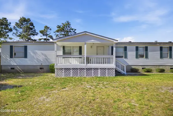 233 Castlebury Lane, Hubert, NC 28539