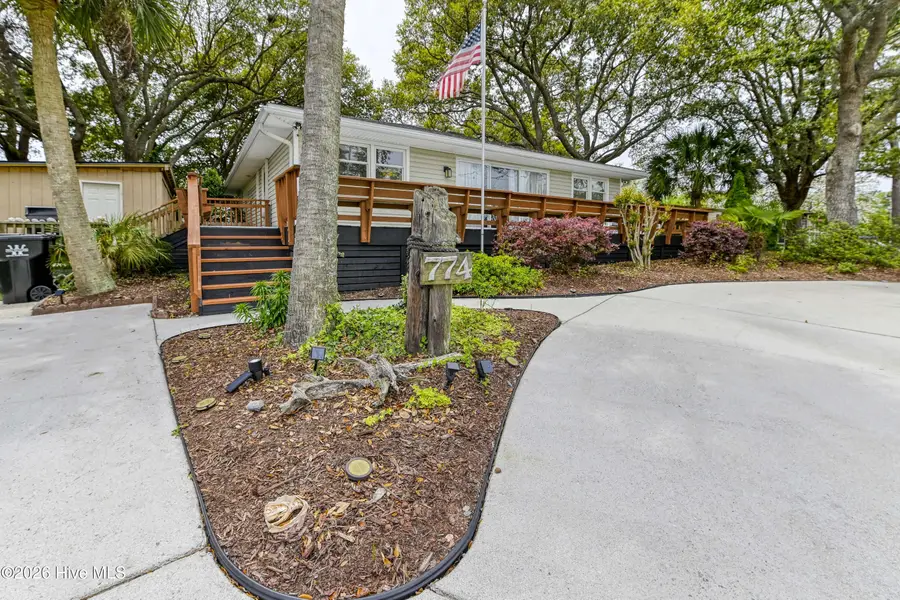 774 Driftwood Drive, Hampstead, NC 28443 - #2