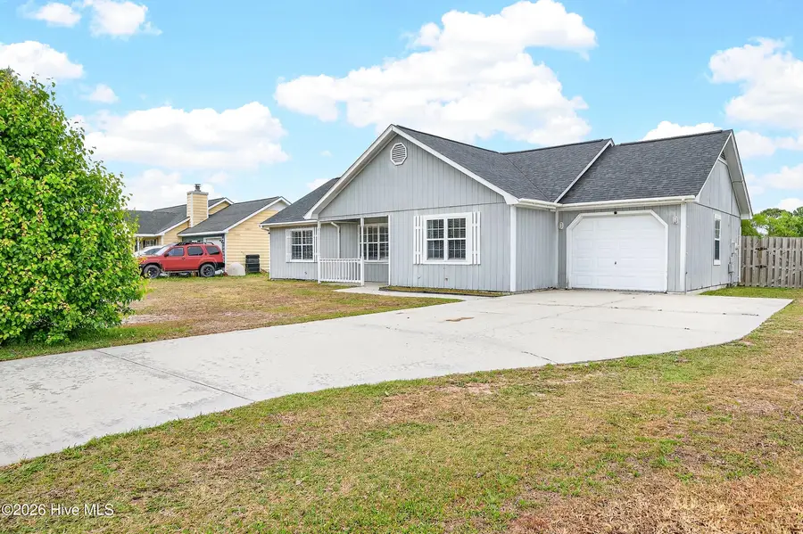 411 Foxtrace Lane, Hubert, NC 28539 - #2