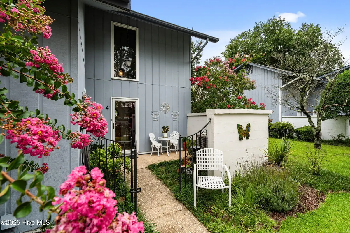 4 Foxhill Circle, Foxfire, NC 27281 - #1