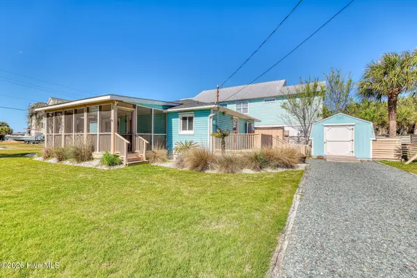 101 Delaware Avenue, Carolina Beach, NC 28428