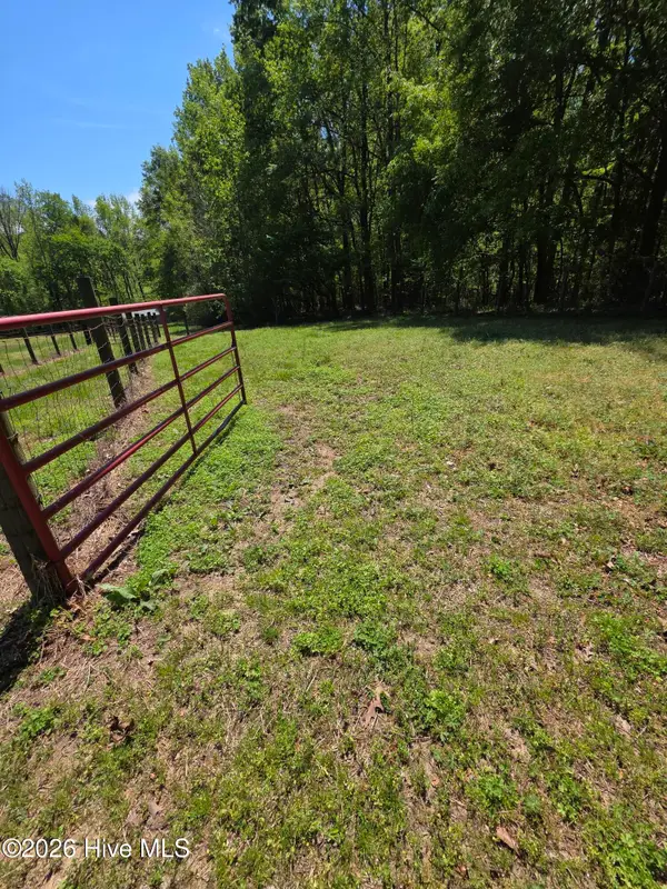 000 Johnson Town Road, Zebulon, NC 27597