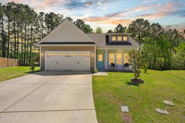 107 Clymer Court, Hubert, NC 28539