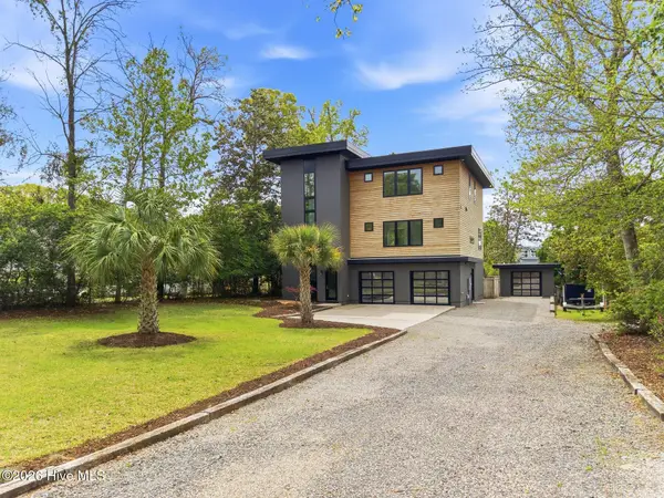 830 Santa Maria Avenue, Wilmington, NC 28411