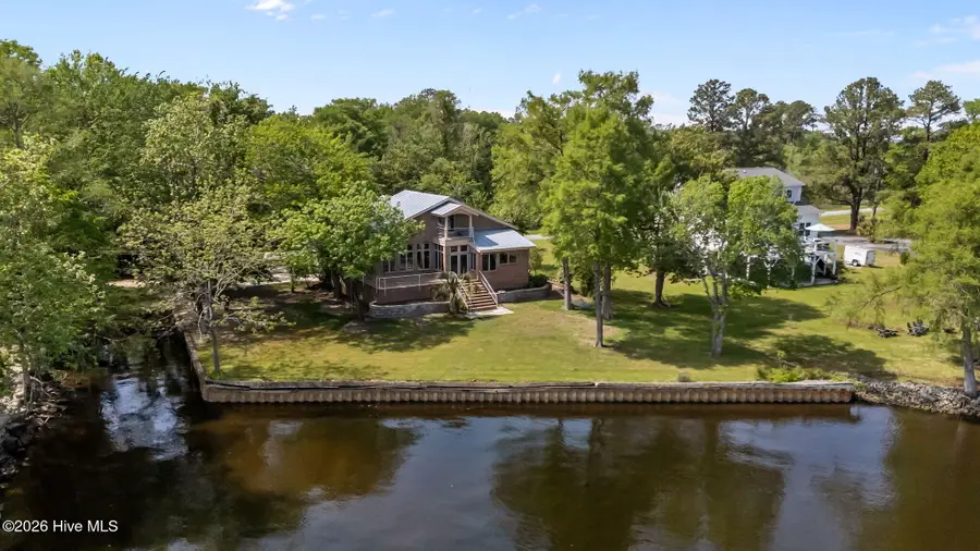 401 Harbor Drive, New Bern, NC 28560 - #3