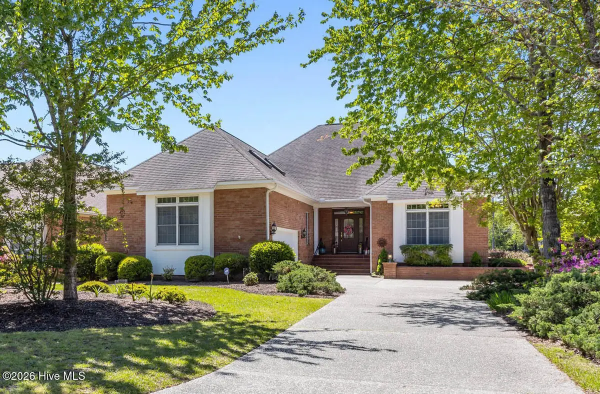 102 Pinehurst Drive, New Bern, NC 28562 - #1