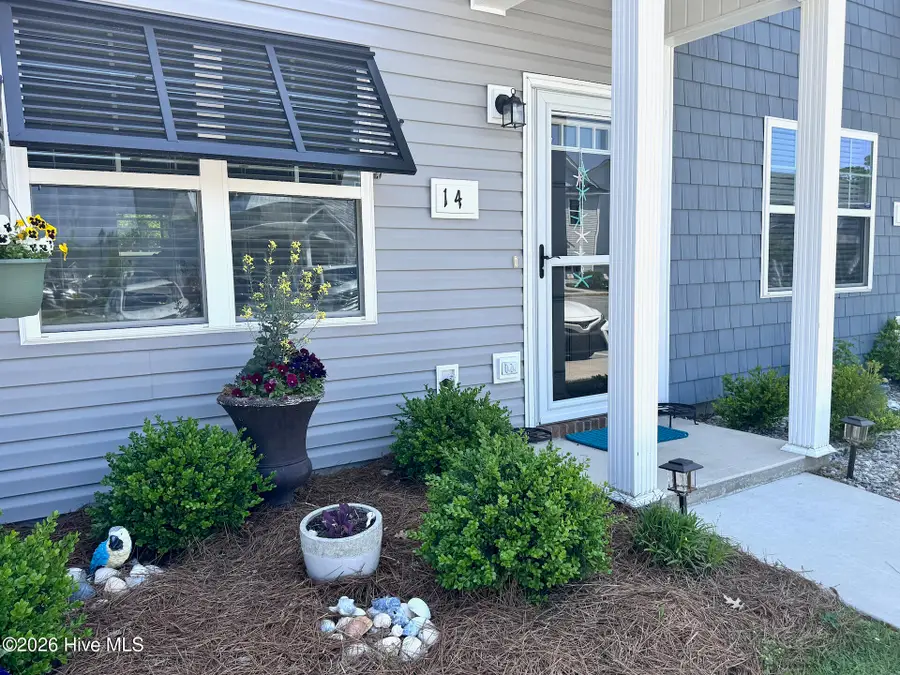 14 Catalina Circle, Swansboro, NC 28584 - #3