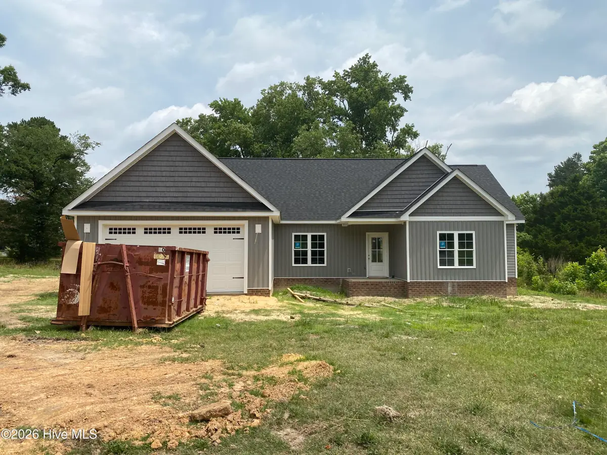 507 N Hillandale Drive, Fremont, NC 27830 - #1