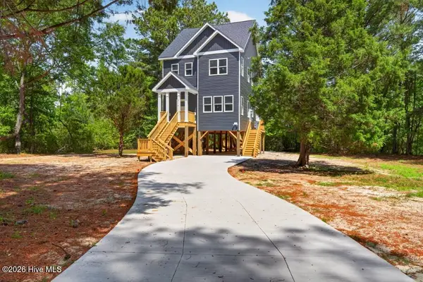 2114 S Carolina Avenue, New Bern, NC 28560