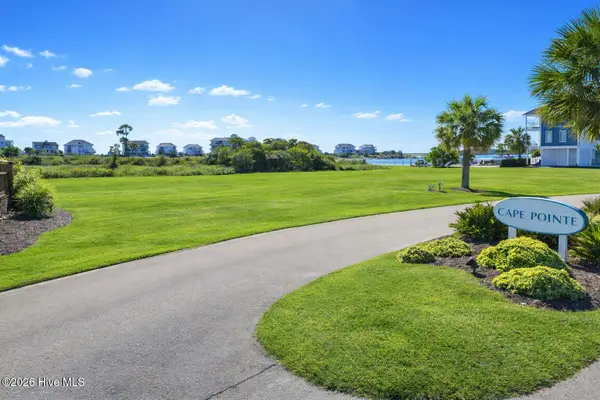 13 Sailview Drive, North Topsail Beach, NC 28460
