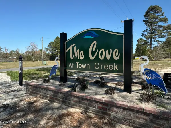 332 The Cove Lane Ne, Leland, NC 28451