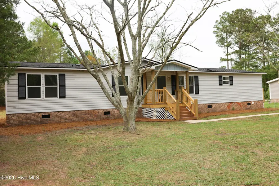 590 Luther Banks Road, Richlands, NC 28574 - #2