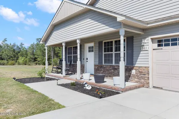 263 Rowland Drive, Richlands, NC 28574