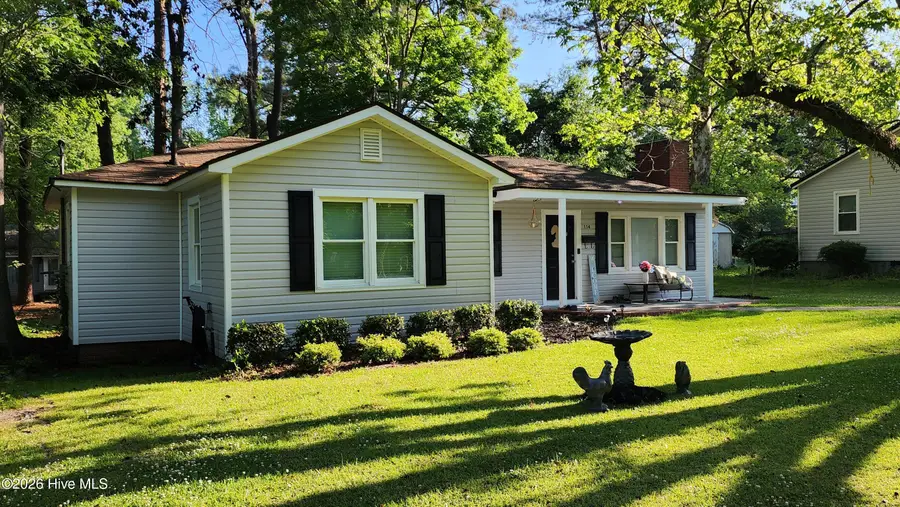 114 W Frink Street, Whiteville, NC 28472 - #3