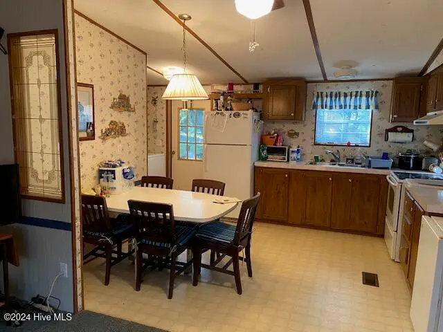 3360 Ashford Street Sw, Shallotte, NC 28470 - #3