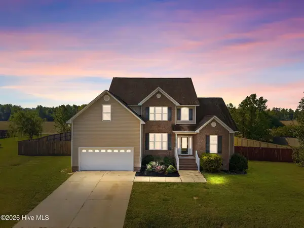 118 Farmington Drive, Richlands, NC 28574