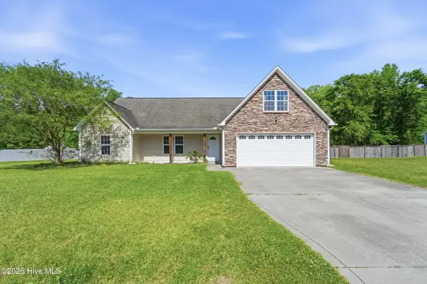 225 Blue Creek Farms Drive, Jacksonville, NC 28540