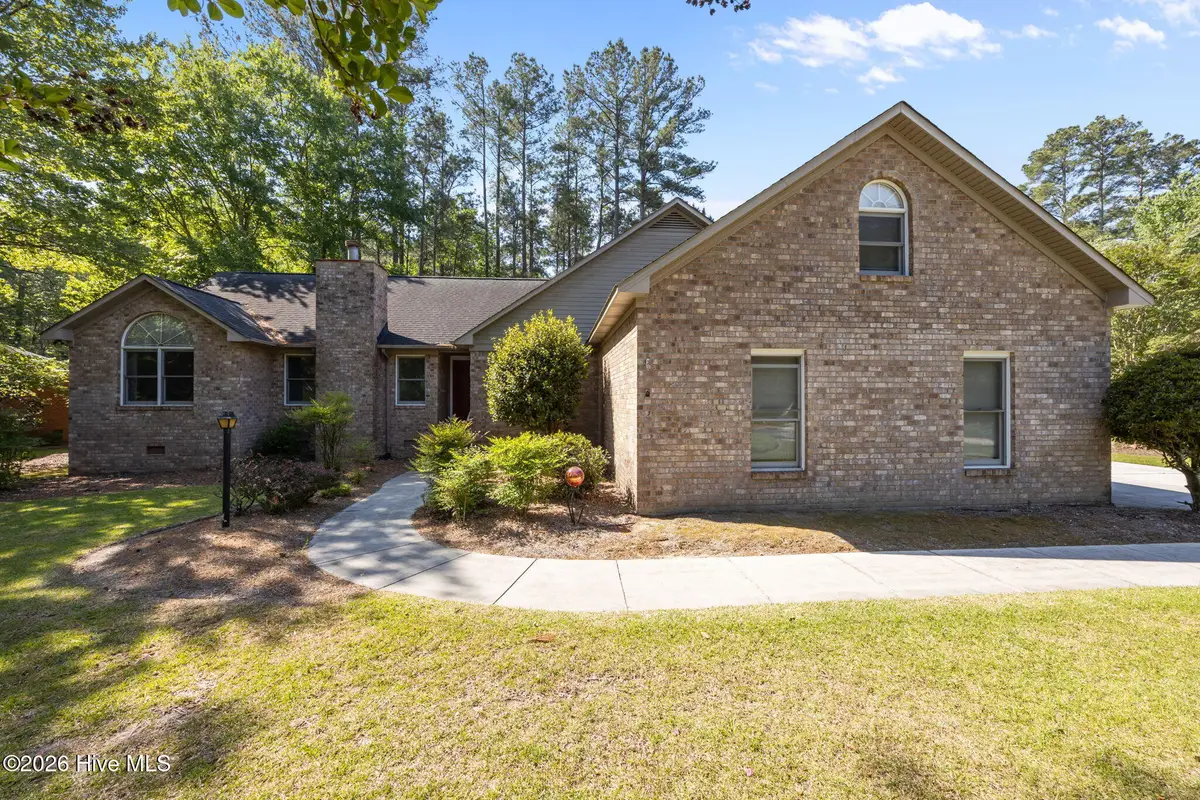 120 Saint Andrews Circle, New Bern, NC 28562 - #1