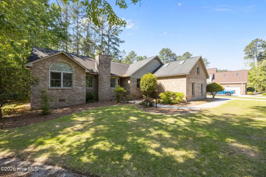 120 Saint Andrews Circle, New Bern, NC 28562 - #3