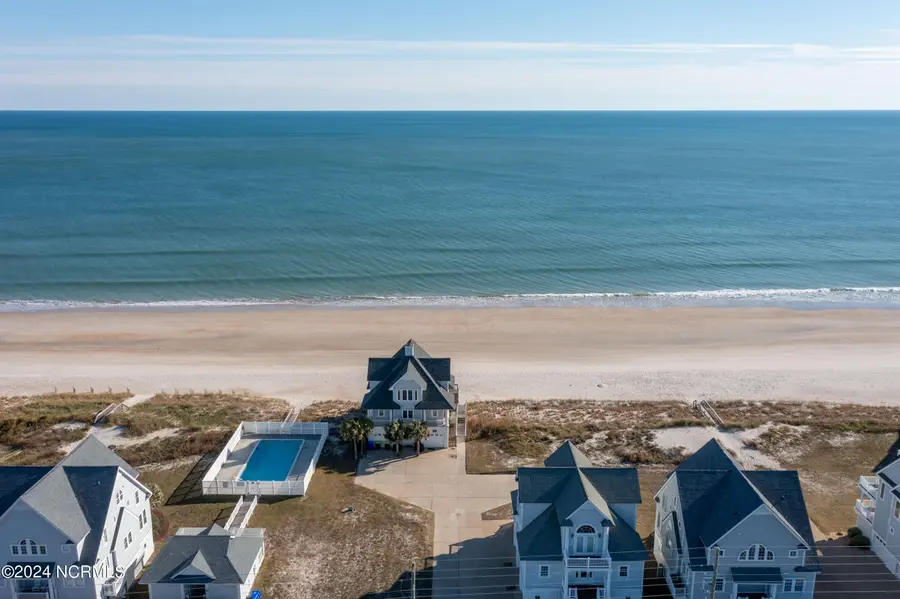 4196 Island Drive, North Topsail Beach, NC 28460 - #3