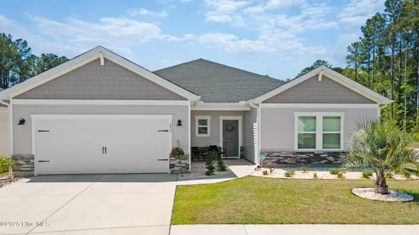 653 NW Blackthorne Circle Nw, Calabash, NC 28467