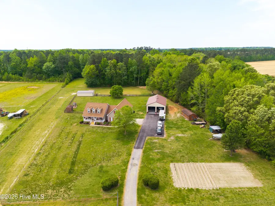 871 E Ridge Road, Shawboro, NC 27973 - #2