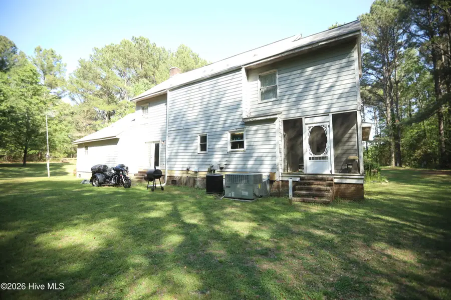 7818 Mcgregor Road, Nashville, NC 27856 - #2