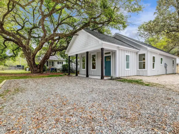 1017 S 41st Street, Wilmington, NC 28403