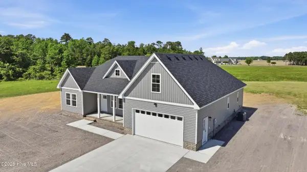 492 Pointe Vista Drive, Elizabeth City, NC 27909