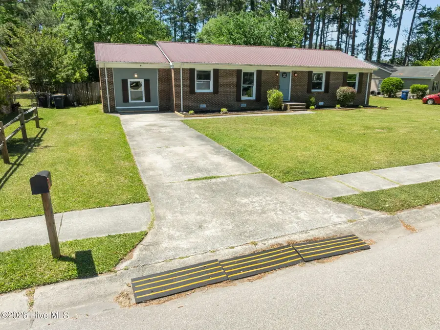 905 Winchester Road, Jacksonville, NC 28546 - #3