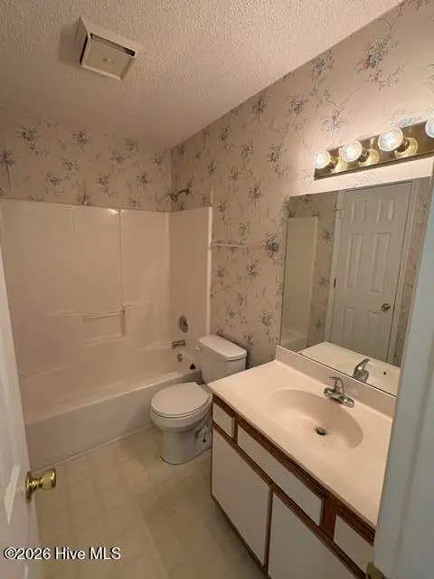 107 Breezewood Drive #F, Greenville, NC 27858 - #3