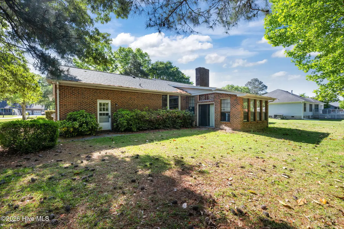 4802 Meadow Court Drive, New Bern, NC 28562 - #1