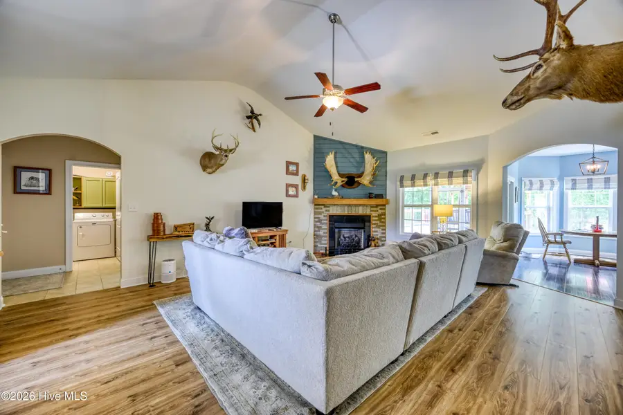 40 Thatcher Drive, Rocky Point, NC 28457 - #3