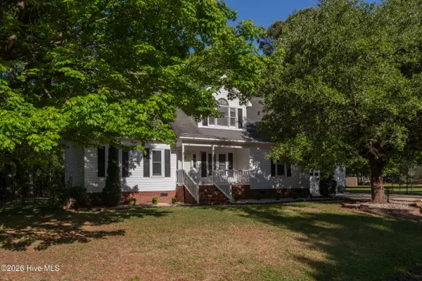 830 Driftwood Drive, Greenville, NC 27858