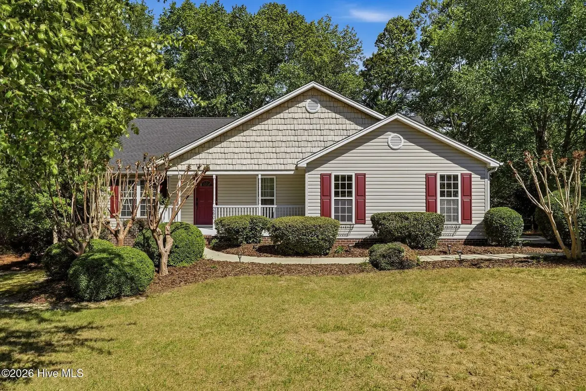 260 Queens Cove Way, Whispering Pines, NC 28327 - #1