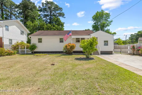 500 Nelson Drive, Jacksonville, NC 28540