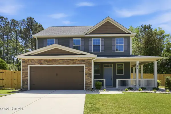 317 Sand Grove Drive, Swansboro, NC 28584