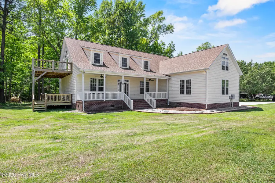 905 Charleston Place, Sneads Ferry, NC 28460 - #2